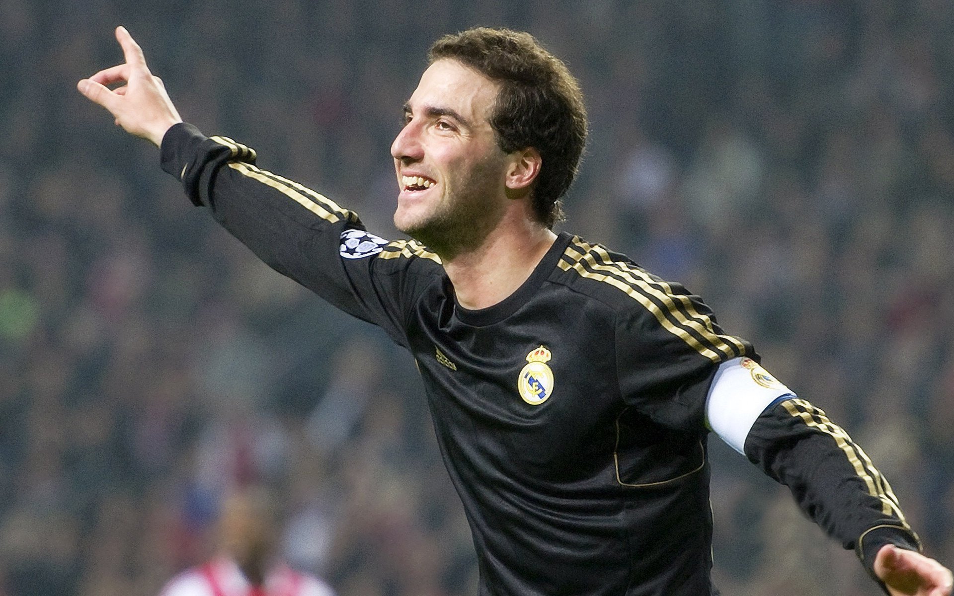 迪巴拉刷新纪录之夜，德国对阵贝蒂斯的战术博弈与个人英雄主义